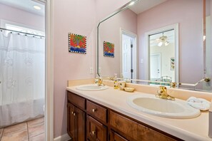 Bathroom - 024 Casita Rosa by ACP (Dauphin Island)