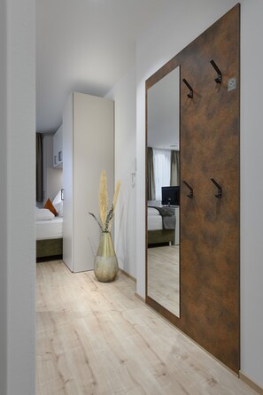 1 Schlafzimmer, Zimmersafe, Reisekinderbett, kostenloses WLAN