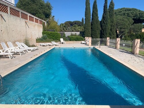 Provencal house - Nartelle on foot - Swimming pool