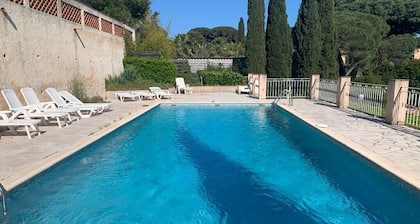 Provencal house - Nartelle on foot - Swimming pool