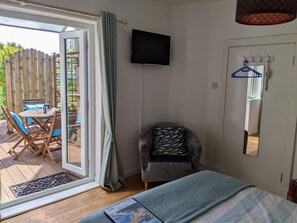 1 chambre, fer et planche à repasser, Wi-Fi gratuit, draps fournis