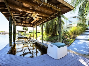 House (3 Bedrooms) | Property amenity