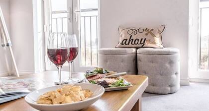 Rest Ashored, Aldeburgh