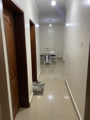 Interior - Spacious Stylish Luxe Apartment ✨💫 (Kampala)