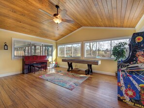 Studio (4 Bedrooms) | Property amenity - Sunrise Cove by Jackson Mountain Rentals (Dandridge)
