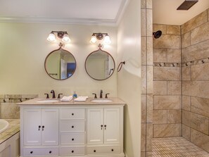 Studio (4 Bedrooms) | Property amenity - Sunrise Cove by Jackson Mountain Rentals (Dandridge)
