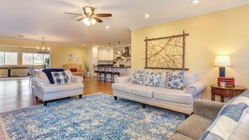 Studio (4 Bedrooms) | Fasilitas properti