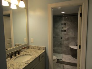 Shower, hair dryer, towels, soap - Reconfigured 2 bedroom, 2 bath condo, walking distance Pinehurst Resort. (Pinehurst)
