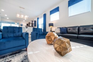 Smart TV, tavolo da calcetto