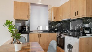 House, Smoking | 1 bedroom, soundproofing
