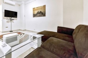 Living area - Central Las Americas, heated pool, 2 beds (Arona)