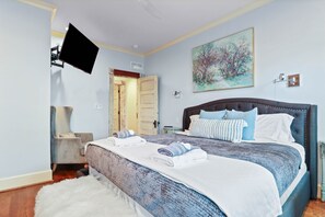 6 Schlafzimmer, Bügeleisen/Bügelbrett, Reisekinderbett, kostenloses WLAN
