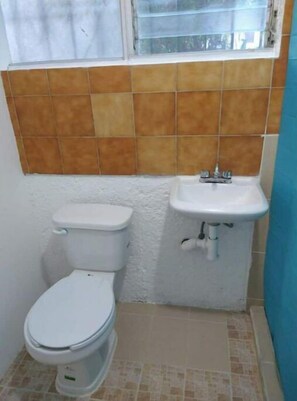 Shower - Private apartment, 10 minutes from Plaza Puerto Cancun (Cancún)