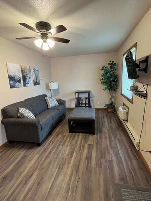 TV, offices - 1 Bed 1 Bath Apartment at Northtowne Apartments! (Tomah)