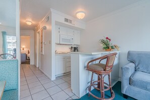 Condo, 1 Queen Bed, Balcony, Beach View (3129 - No Pets Allowed) | Private kitchen