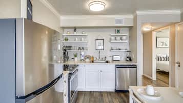 Condo, Multiple Beds, Balcony, Ocean View (#8301 - No Pets) | Private kitchen | Fridge, microwave, stovetop, dishwasher