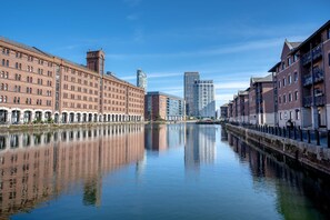Appartement, salle de bain privée, vue sur le port (Waterloo Quay) | Extérieur