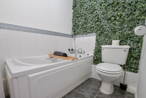 Apartment, Private Bathroom, Harbour View (Waterloo Quay) | Bathroom - Waterloo Quay Apartment Private Parking (Liverpool)