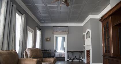 Remodeled historic home on quiet street!