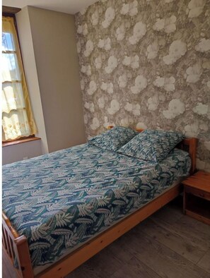 2 bedrooms, bed sheets - Gîte with exterior (Saint-Côme-d'Olt)