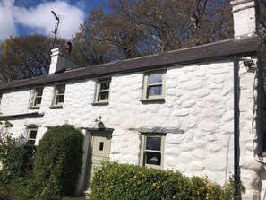Cottage | Exterior