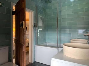 Ferienhaus | 3 Schlafzimmer, Bügeleisen/Bügelbrett, kostenloses WLAN, Bettwäsche