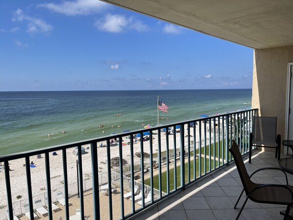 Property grounds - Surf Side Shores 2405 2 bd 2 ba gulf-front (Gulf Shores)