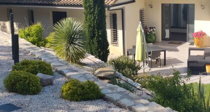 Villa 4**** Contemporaine Climatisée - Vue sur la Vallée d'Orb et le Caroux