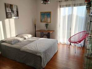 4 chambres, fer et planche Ă repasser, Wi-Fi gratuit, draps fournis