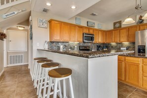 House (4 Bedrooms) | Property amenity