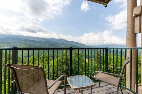 Deer Ridge Mountain Resort by JMR - Image 21
