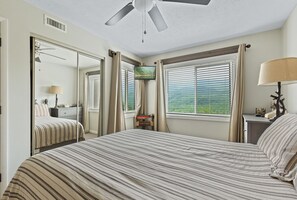 Condo, 1 Queen Bed with Sofa bed, Balcony, Mountain View (#C102 - No Pets)