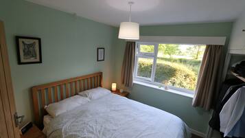 Cottage, 3 phòng ngủ | Truy cập Internet không dây miễn phí, bộ trải giường