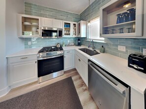 House (3 Bedrooms) | Property amenity