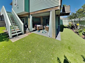 House (3 Bedrooms) | Property amenity