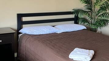 Classic Room | Free WiFi, bed sheets