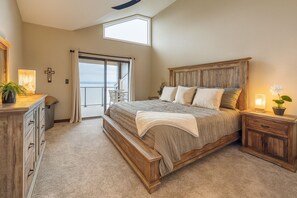 3 chambres, coffres-forts dans les chambres, bureau