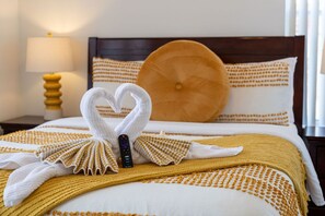 4 chambres, fer et planche à repasser, accès au Wi-Fi (inclus)