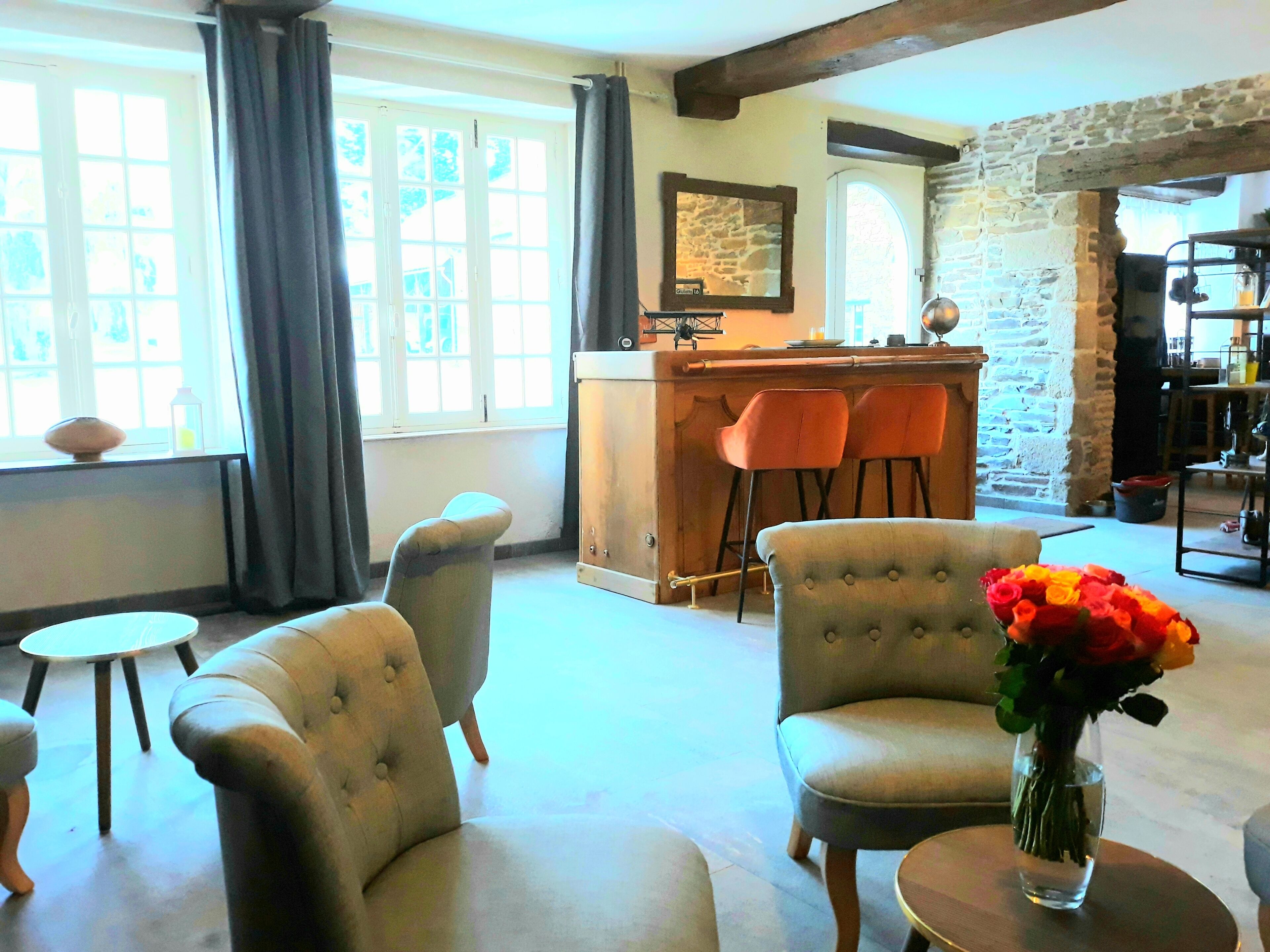 50-inch Smart TV with digital channels, TV