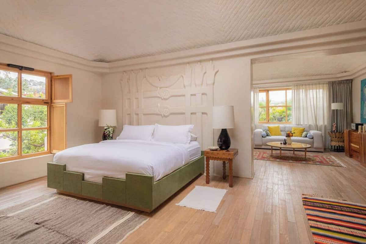 Suite Royal | 1 kamar tidur, seprai premium, minibar, dan brankas