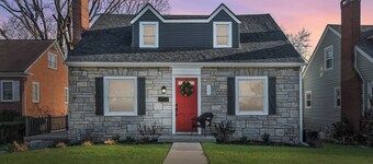 This house is a 4 bedroom(s), 3 bathrooms, located in Lexington, KY.