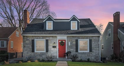 This house is a 4 bedroom(s), 3 bathrooms, located in Lexington, KY.