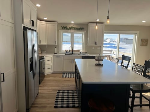 "Galloway" House 4 Bedroom 3 Bath - Ackerman Valley