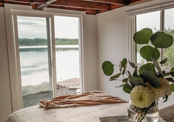 Spa - Borrow a Private Lake on 850 Acres and a Cozy Boathouse (Cleveland)