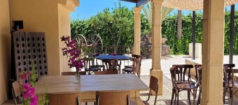 Spacious and charming room with private terrace
