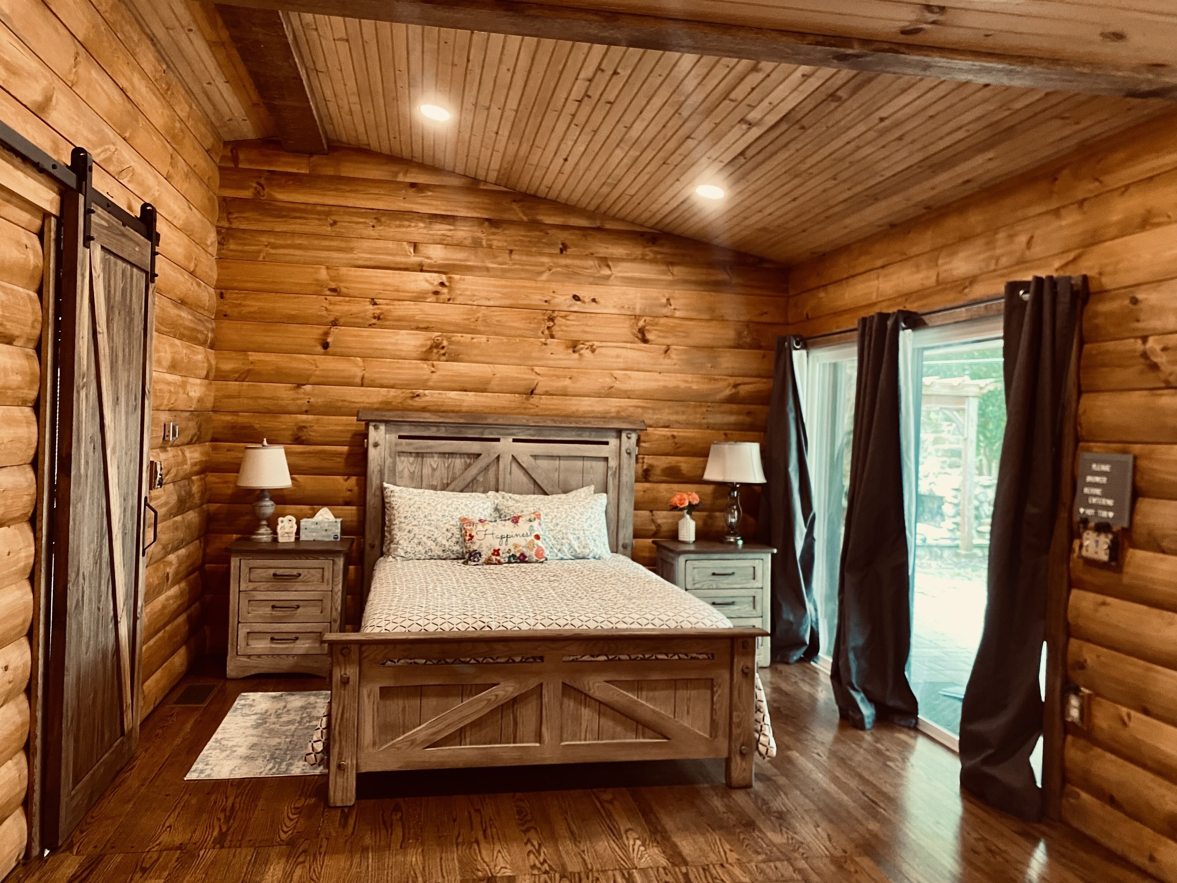 1 chambre, fer et planche à repasser, Wi-Fi gratuit, draps fournis