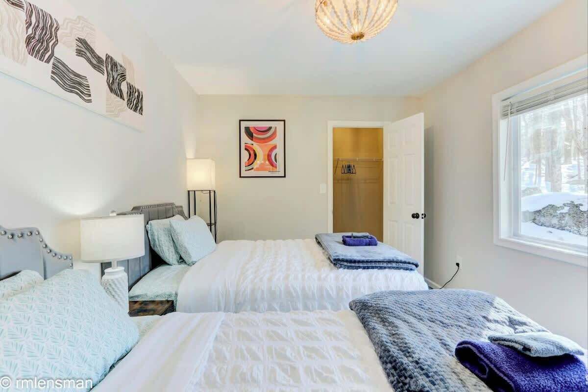 3 bedrooms, WiFi, bed sheets