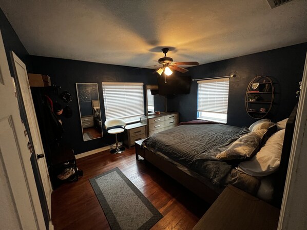 2 多间卧室、上网接入