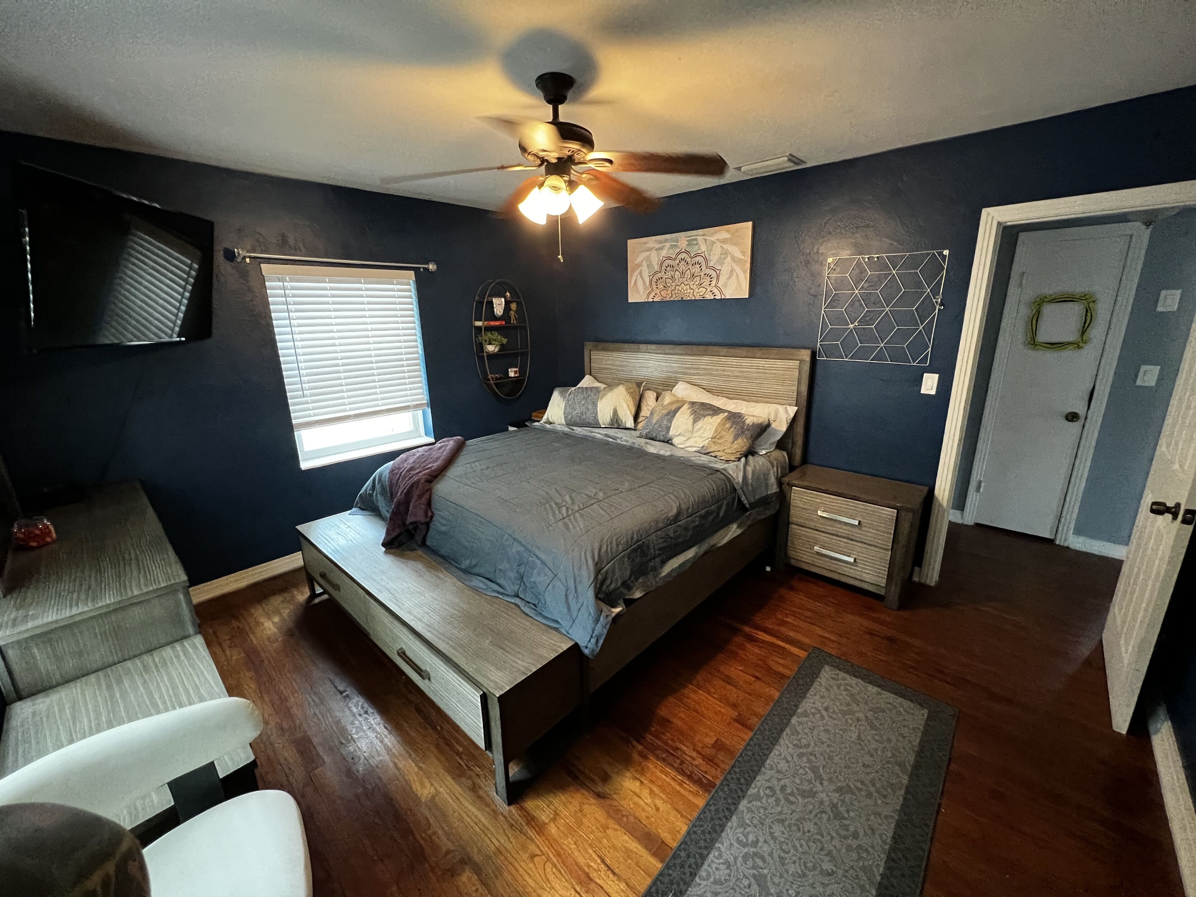 2 bedrooms, Internet