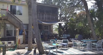 Top Floor Tropical Tree-house Waterfront Gulf & natural springs wildlife retreat